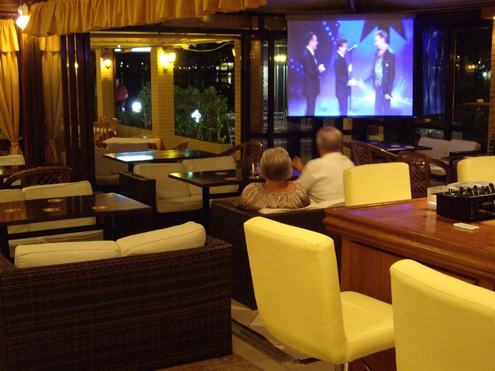Maria'S Beach Apartments Сидарион Экстерьер фото