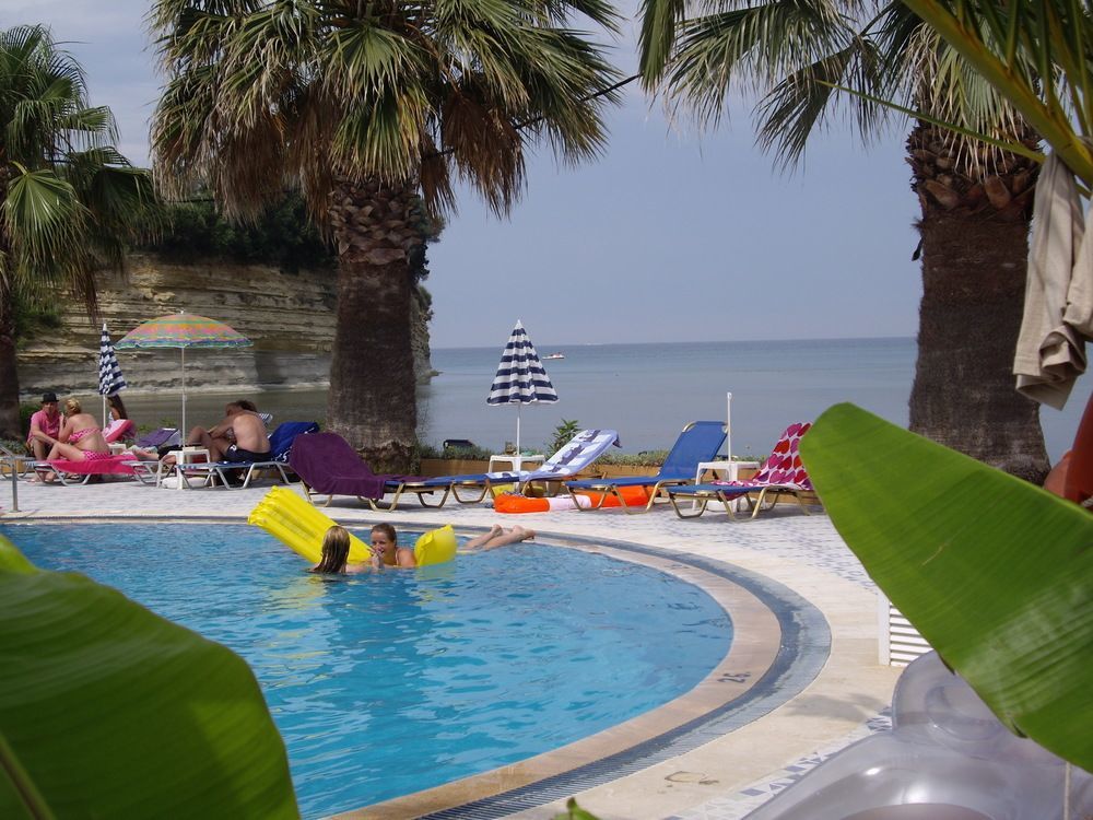 Maria'S Beach Apartments Сидарион Экстерьер фото